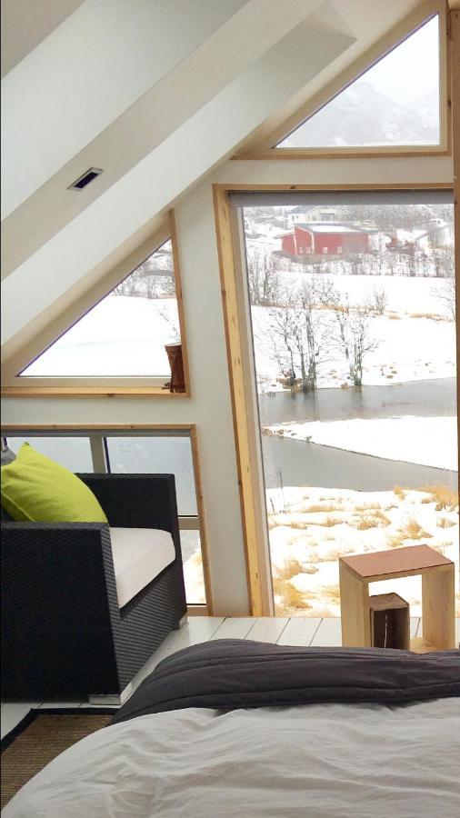 Lofoten Fjord Lodge Saupstad  Exterior foto